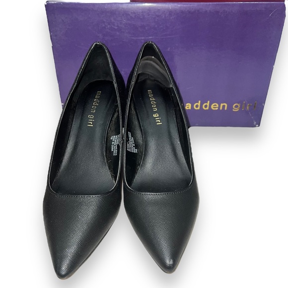 Madden Girl Black Stiletto Pumps Black Vegan Leather Women’s Size 8 - Picture 2 of 6